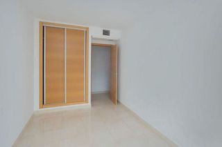 Piso en venta en Altozano - Conde Lumiares en Alicante