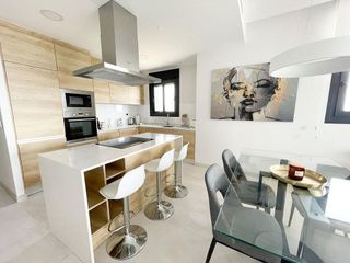 Piso en venta en Playa de Poniente en Benidorm