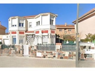 Casa en venta en La Ermita en Parla