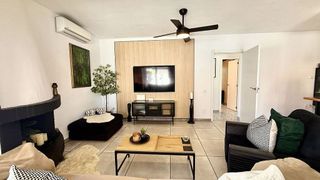 Chalet en venta en El Faro de Calaburra - Chaparral en Mijas