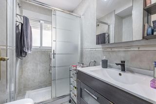 Piso en venta en Barrio de Zaidín en Granada