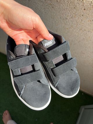 Zapatillas Puma Smash niño negras velcro