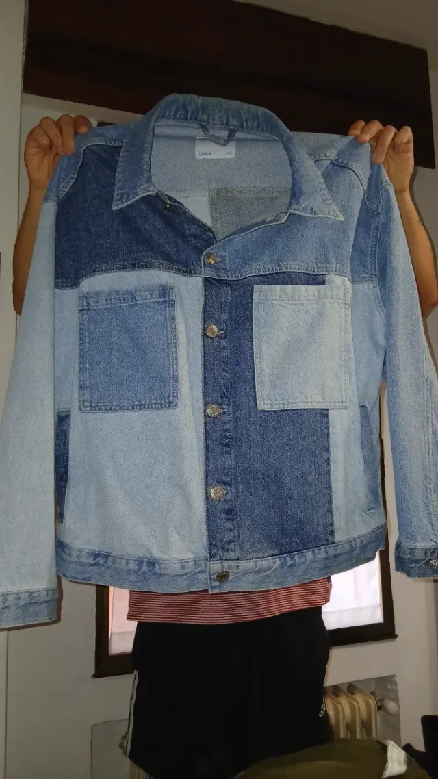 Chaqueta vaquera patchwork del bershka de hombre