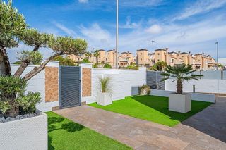 Casa en venta en Campos de Golf - Villa Martin - Los Dolses en Orihuela