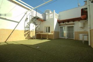 Chalet en venta en Olivenza
