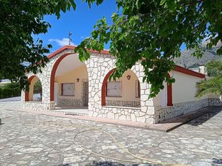 Chalet en venta en Jijona/Xixona