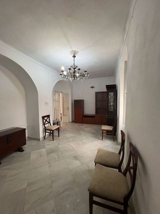 Casa adosada en venta en Marchena