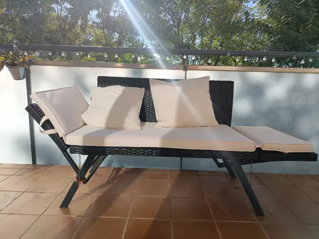 Sofá de jardín metal y mimbre