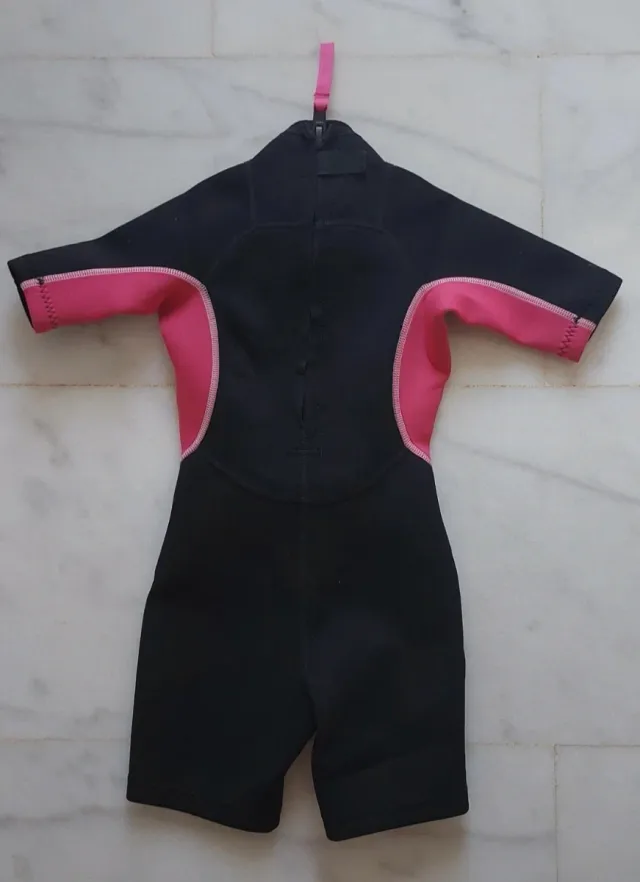 Traje neopreno Decathlon talla 4