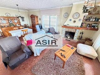 Casa adosada en venta en Zona Urbanizaciones en Alzira