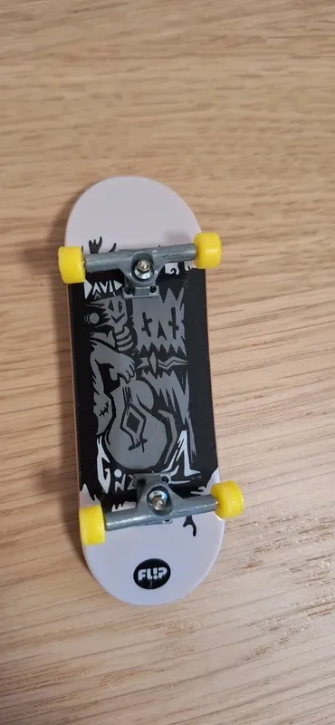 Lote 4 Finger Skate Flip