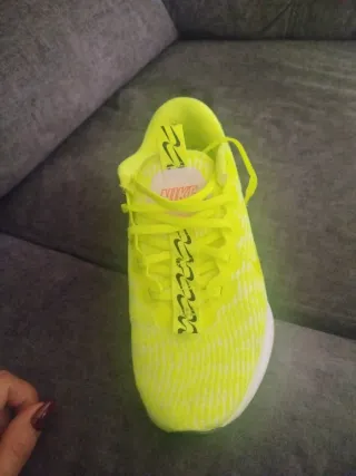 Zapatillas Nike Running Neón