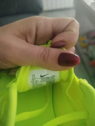 Zapatillas Nike Running Neón