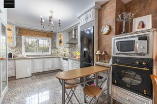 Chalet en venta en Atarfe