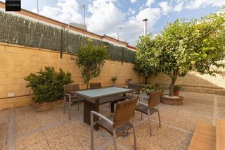 Chalet en venta en Atarfe