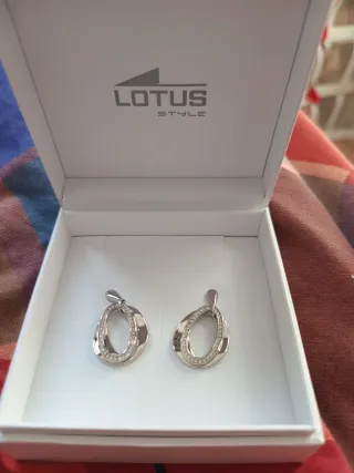 Pendientes Lotus Plata