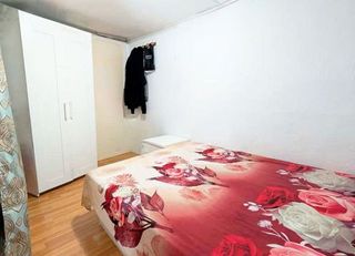 Piso en venta en El Raval en Barcelona