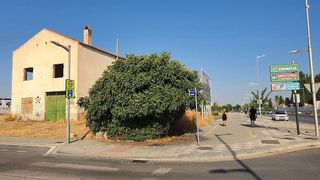 Terreno en venta en Casco Histórico en Churriana de la Vega