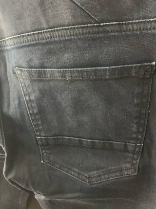 Pantalón vaquero Bershka Bsk azul marino talla 42