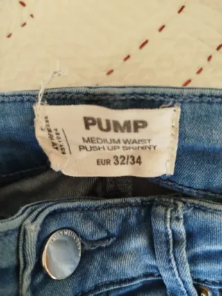 Jeans blu attillati taglia 32/34 PUMP