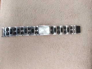 Reloj Lotus Plata y Ónix