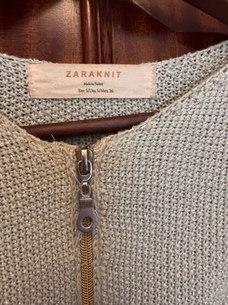 Chaqueta Zara punto dorado arena