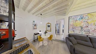 Piso en venta en La Goleta - San Felipe Neri en Málaga