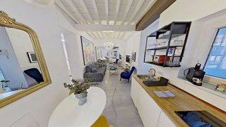 Piso en venta en La Goleta - San Felipe Neri en Málaga