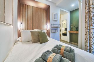 Piso en venta en La Goleta - San Felipe Neri en Málaga