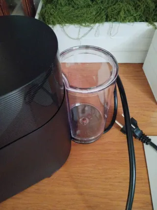 Cafetera Nespresso Vertuo Pop Negra