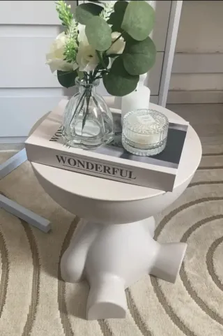 Comodino contenitore Espositore Omino Bianco