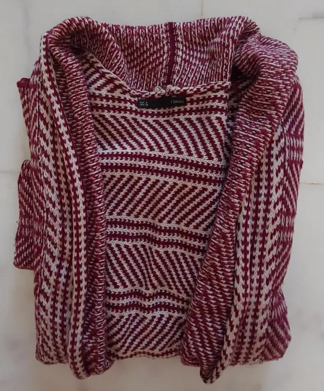 Rebeca/Cárdigan Talla S Burdeos