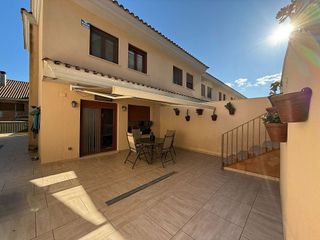 Casa adosada en venta en Alcoy/Alcoi