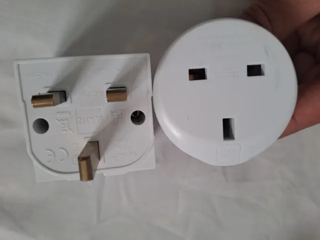 Adaptador Enchufe Eveready 3 Pines