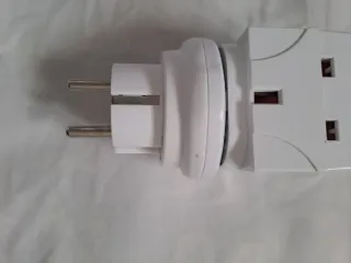 Adaptador Enchufe Eveready 3 Pines