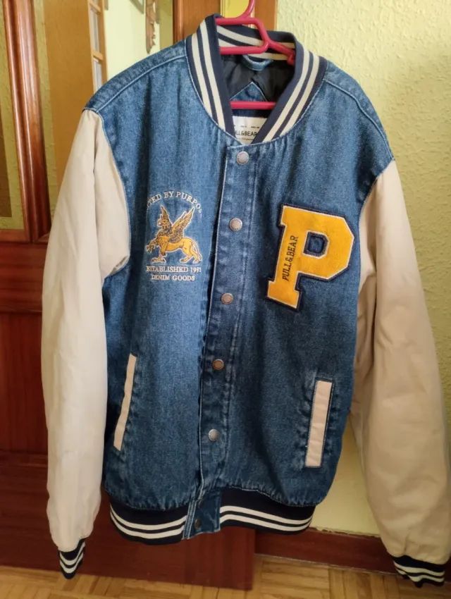 Cazadora vaquera Pull&Bear Talla M
