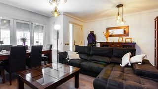 Chalet en venta en Los Olivos - Los Ángeles - Perales del río en Getafe