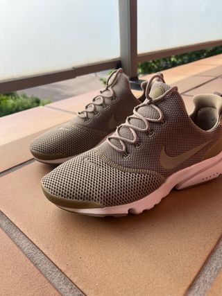 Zapatillas Nike Beige/Verde Talla 42