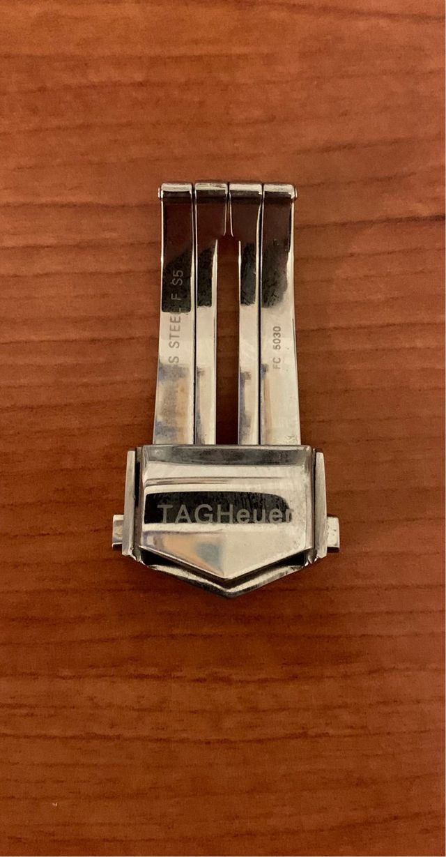 Cierre TAG Heuer deployante.