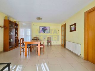 Piso en venta en Pla de Sant Pere-Les Salines en Cubelles