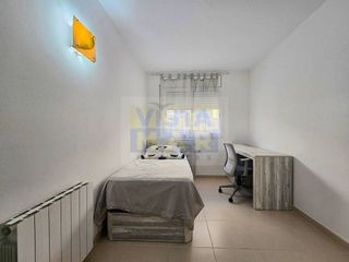 Piso en venta en Pla de Sant Pere-Les Salines en Cubelles