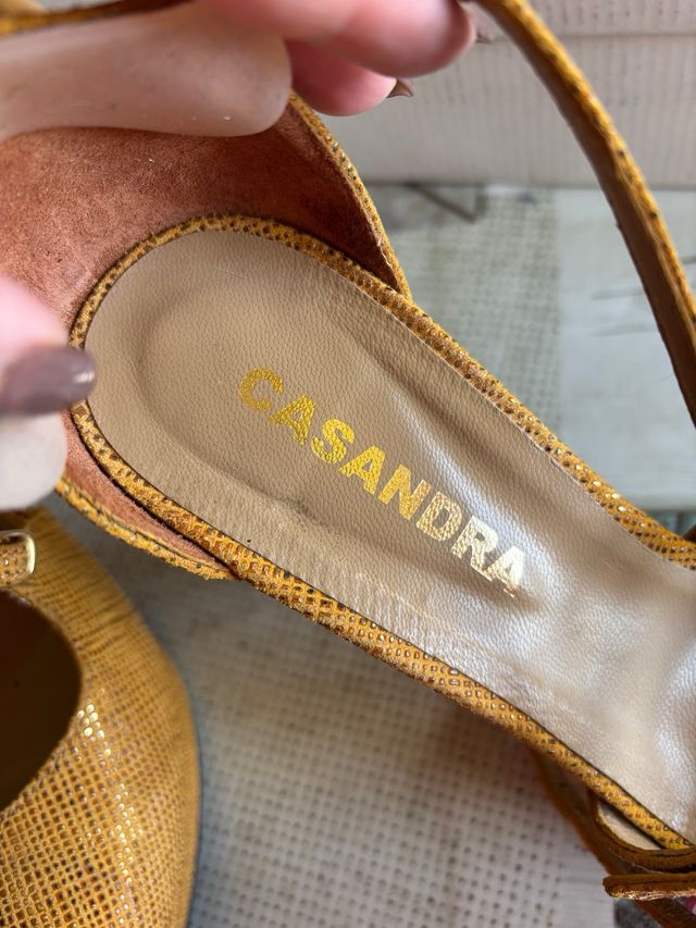 Sandalias plataforma CASANDRA doradas