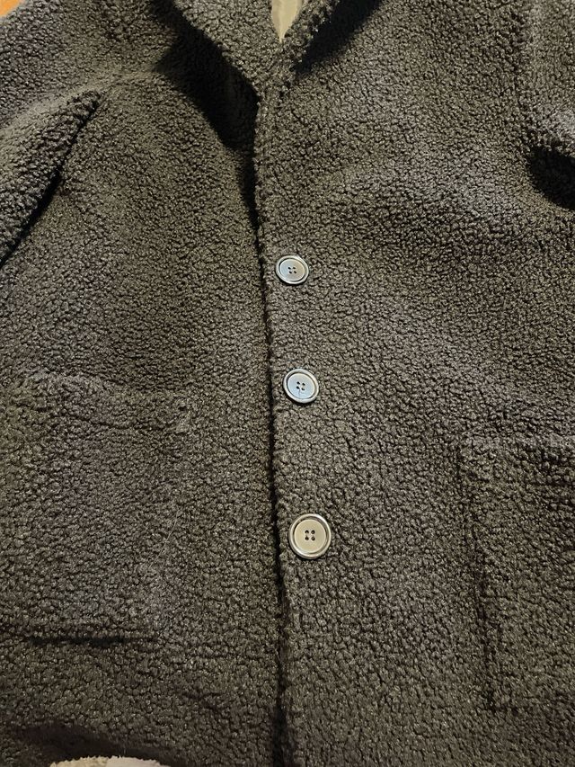 Pack 2 Abrigos. Uno negro y otro marrón