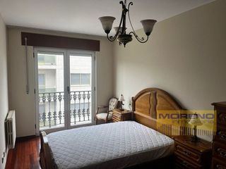 Piso en venta en Sarria