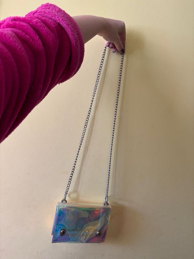 Bolso de hombro transparente iridiscente