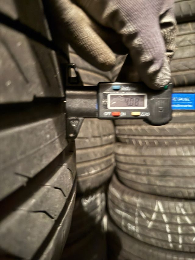 255/45 R19 100V continental ContiSportcontact5