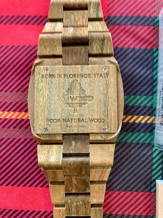 Orologio WeWood in legno marrone