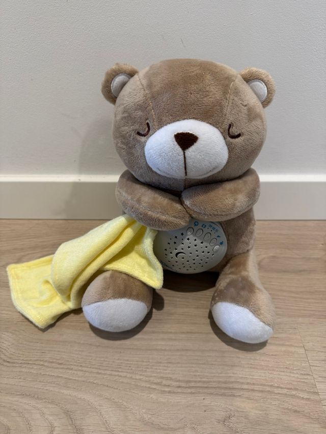 Oso musical proyector bebé