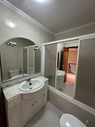 Casa adosada en venta en Azuaga