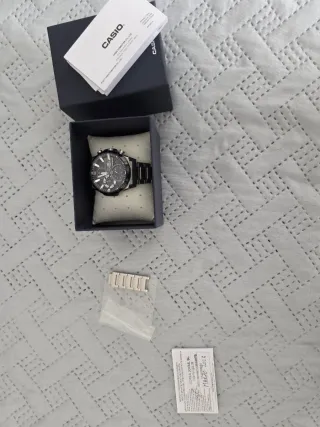 Reloj Casio Edifice Solar con cristal de zafiro